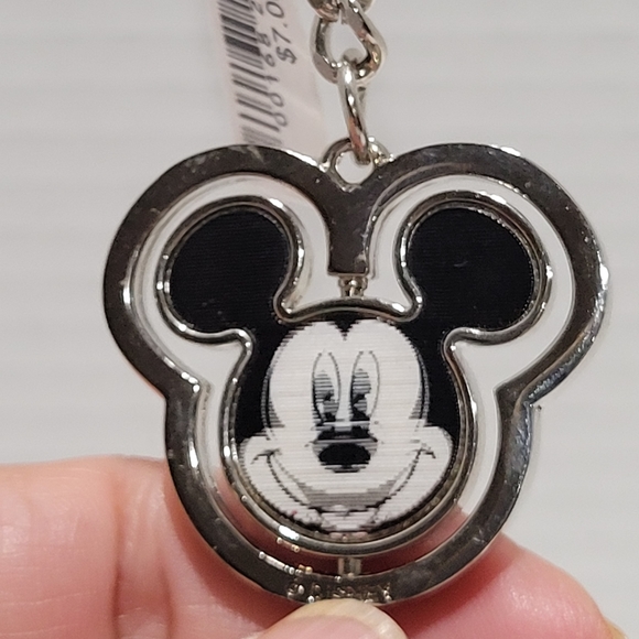 Mickey Mouse key chain key ring Spinner NWT - Picture 2 of 8